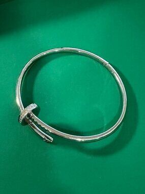 Jones New York Nail Bracelet Silver